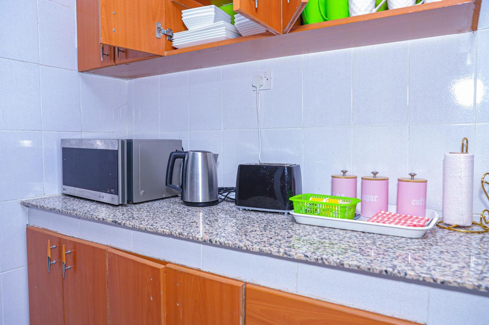 Milimani Apartment Nakuru Comfy Homestays Екстер'єр фото