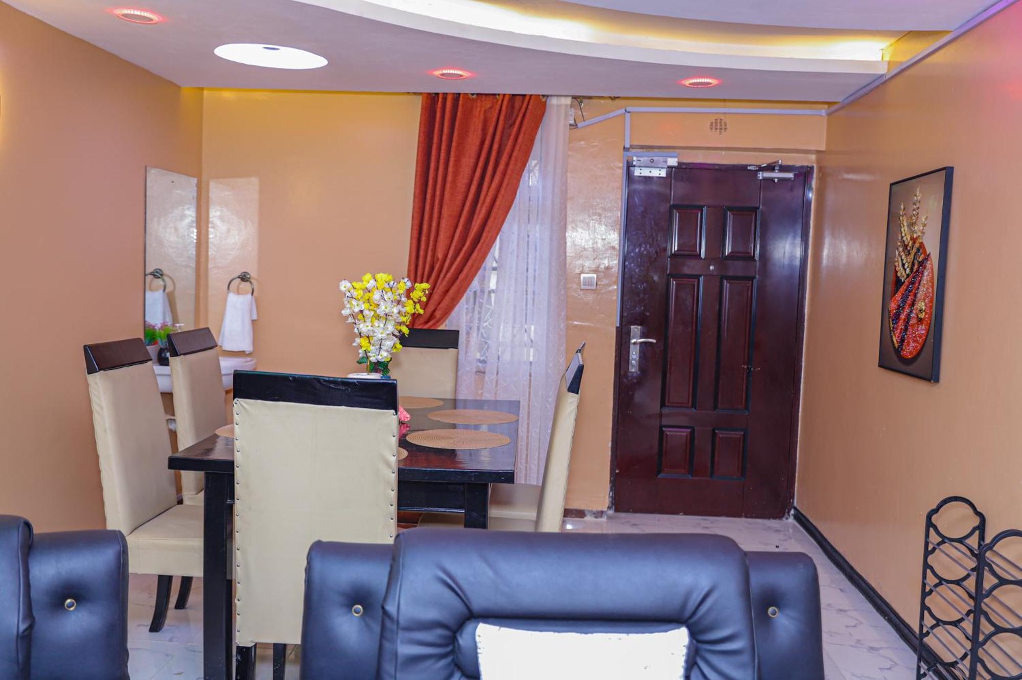 Milimani Apartment Nakuru Comfy Homestays Екстер'єр фото